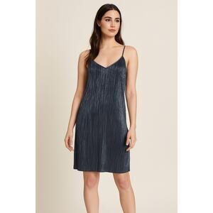 Victoria’s Secret Shimmer Spaghetti Strap Mini Slip Nightgown Dress Size Medium
